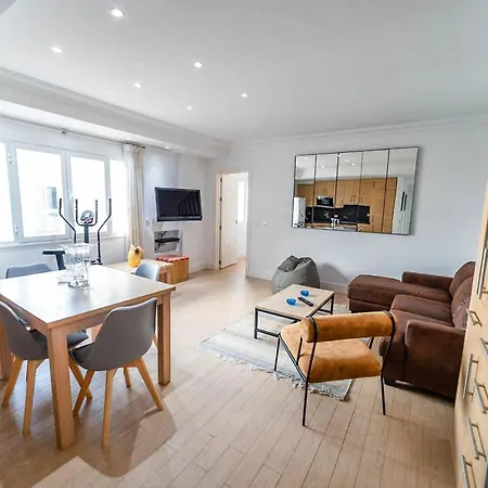 2bdr New Bright In Puerto Banus Apartment *