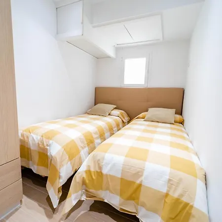 Apartment 2bdr New Bright In Puerto Banus Marbella
